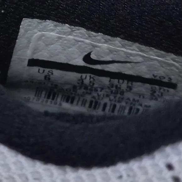 Nike Women's Romaleos 3 'Black/White Athletic Shoes Size 6 US - Picture 13 of 16